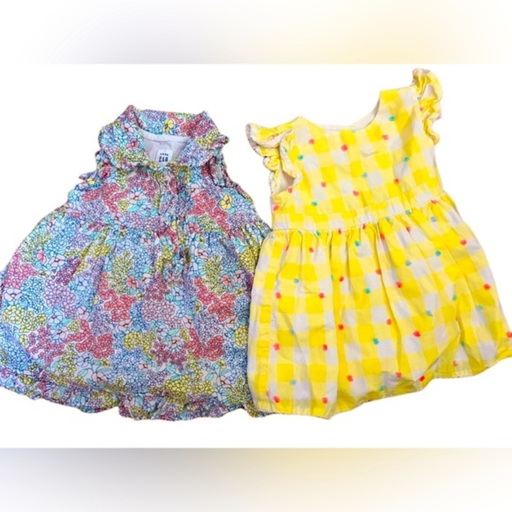 Set of 2 adorable Baby GAP dresses - 3-6 months
